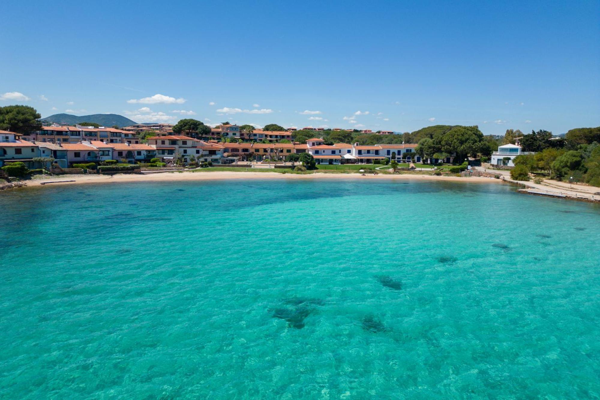 Piazzetta Trilo & Mono Porto Apartments 50Mt From The Beach - Happy Rentals Porto San Paolo  Kültér fotó