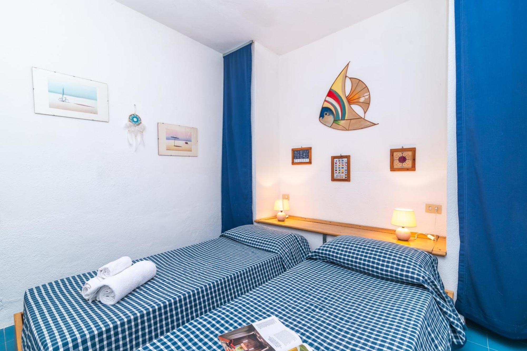Piazzetta Trilo & Mono Porto Apartments 50Mt From The Beach - Happy Rentals Porto San Paolo  Kültér fotó